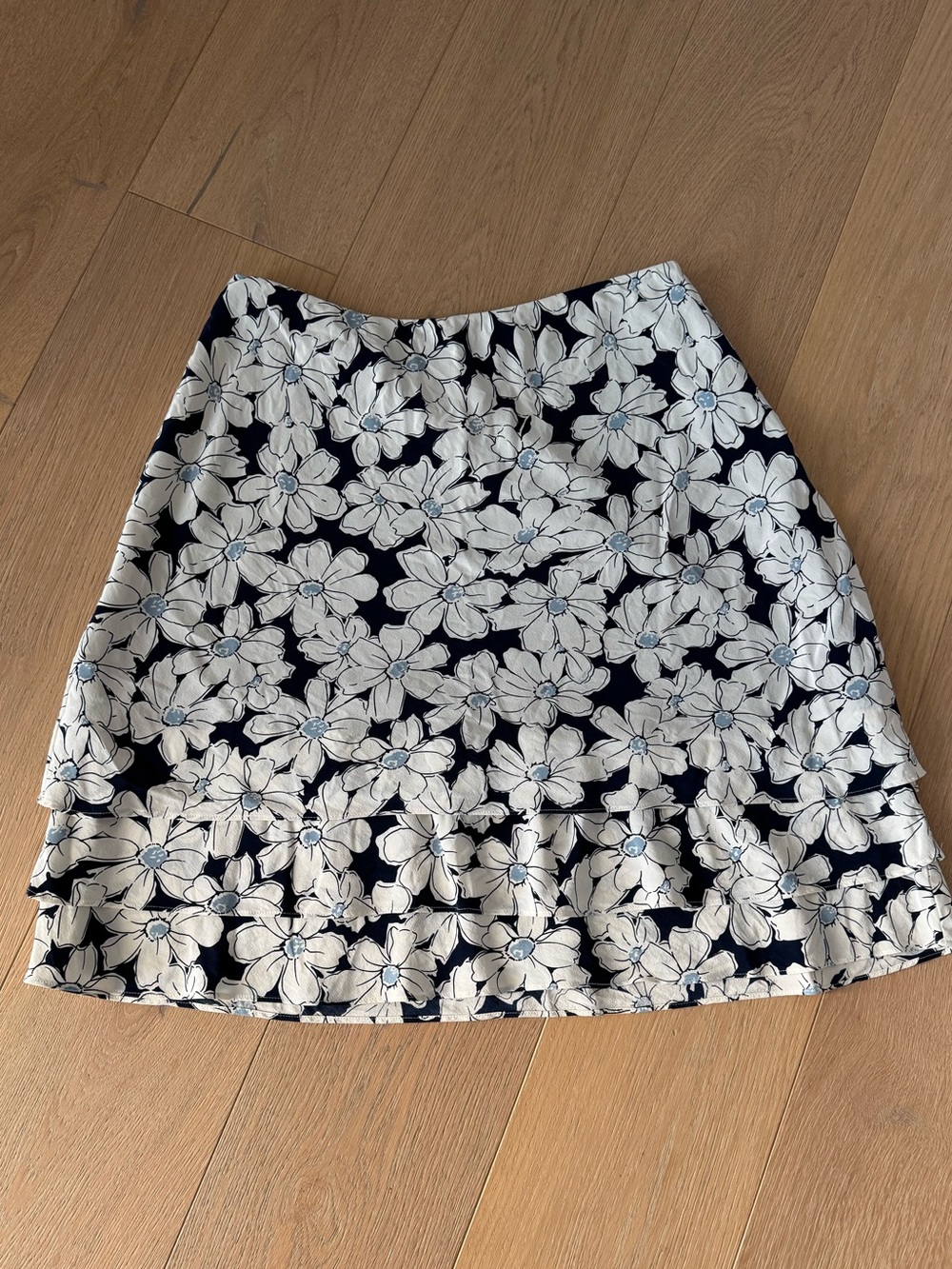 Ralph Lauren 100% Silk Navy Floral A-Line Skirt Size 4